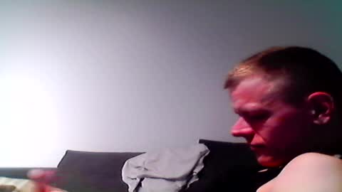 hubikush22 online show from 5, 4, 2026