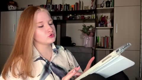 Snapshot of huebogenschutz chatting on 16, 4, 2026 Hia online show from 16, 4, 2026