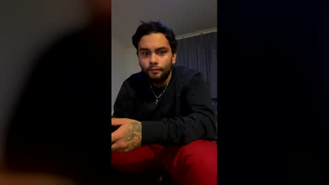 Snapshot of huffies_cam chatting on 15, 12, 2025 huffies_cam online show from 15, 12, 2025