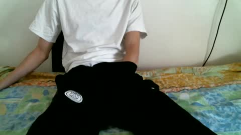 Keanu online show from 12, 12, 2024