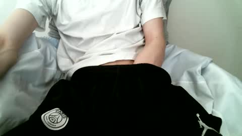 Keanu online show from 10, 9, 2025