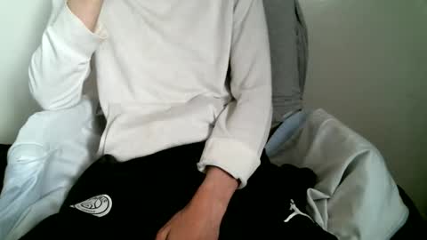 Keanu online show from 6, 11, 2025