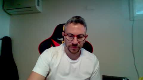 huge__cumshot online show from 5, 4, 2026