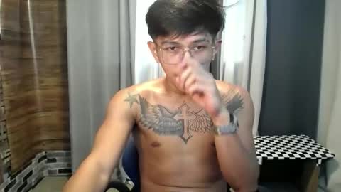 Snapshot of hugecockchristian chatting on 4, 11, 2025 hugecockchristian online show from 4, 11, 2025