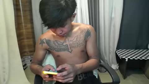 Snapshot of hugecockchristian chatting on 1, 12, 2025 hugecockchristian online show from 1, 12, 2025