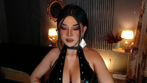 Christine online show from 15, 12, 2025