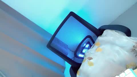 Yhanie online show from 25, 11, 2025