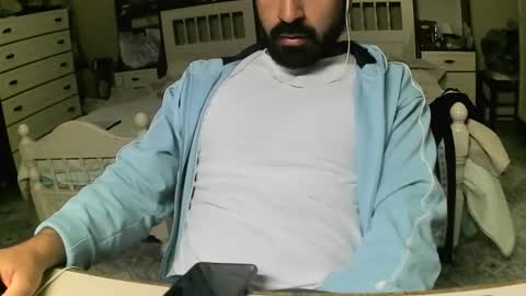 hugeveiny online show from 23, 4, 2026