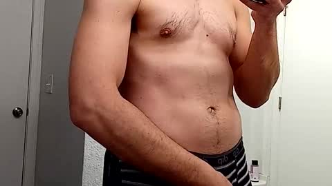 Snapshot of hugh_jenhorny chatting on 1, 1, 2025 Jake online show from 1, 1, 2025