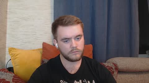 Snapshot of hugo__brad chatting on 8, 12, 2024 Hugo online show from 8, 12, 2024