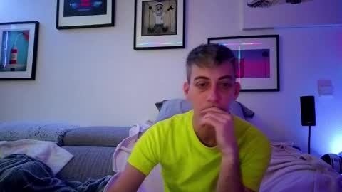 Snapshot of hugolandcam chatting on 24, 1, 2025 Hugo online show from 24, 1, 2025