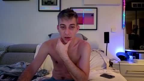 Snapshot of hugolandcam chatting on 25, 1, 2025 Hugo online show from 25, 1, 2025