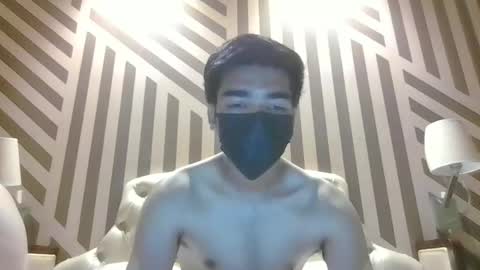 hulkyking1812000 online show from 10, 9, 2025