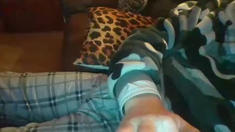 Snapshot of hung69foryou chatting on 18, 10, 2025 hung69foryou online show from 18, 10, 2025