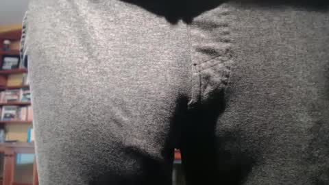 Snapshot of hung_hot_fit10 chatting on 1, 2, 2025 Big uncut cock dripping online show from 1, 2, 2025