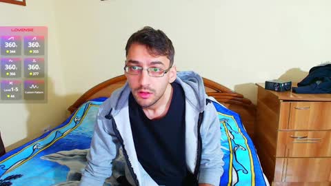 Snapshot of hungeddy chatting on 17, 12, 2024 Eddy online show from 17, 12, 2024