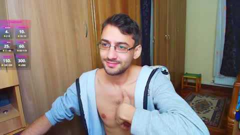 Snapshot of hungeddy chatting on 18, 12, 2024 Eddy online show from 18, 12, 2024