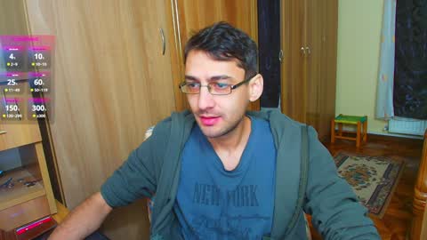 Snapshot of hungeddy chatting on 25, 12, 2024 Eddy online show from 25, 12, 2024