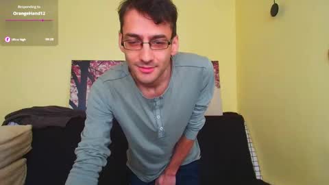 Snapshot of hungeddy chatting on 16, 10, 2025 Eddy online show from 16, 10, 2025