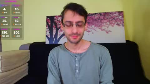 Snapshot of hungeddy chatting on 20, 11, 2025 Eddy online show from 20, 11, 2025