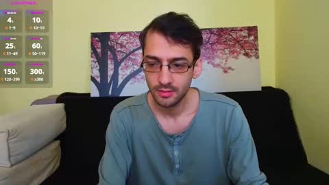 Snapshot of hungeddy chatting on 21, 11, 2025 Eddy online show from 21, 11, 2025