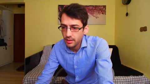 Snapshot of hungeddy chatting on 4, 12, 2025 Eddy online show from 4, 12, 2025