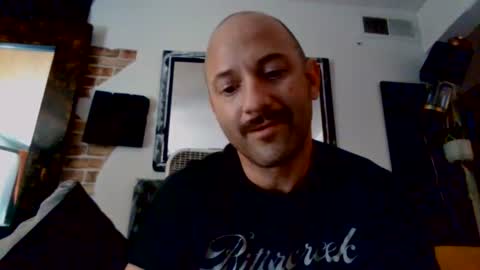 Snapshot of hungherowithoutacape chatting on 22, 6, 2026 hungherowithoutacape online show from 22, 6, 2026