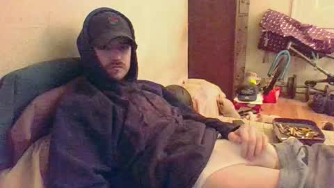 Snapshot of hungsubbb chatting on 16, 12, 2025 Boi online show from 16, 12, 2025