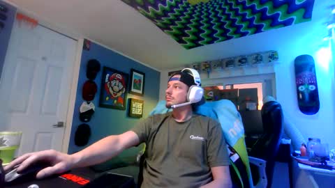 hungtxcock92 online show from 16, 12, 2025