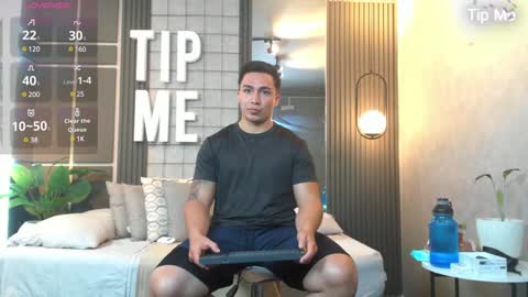 hunk_ryan online show from 21, 12, 2024