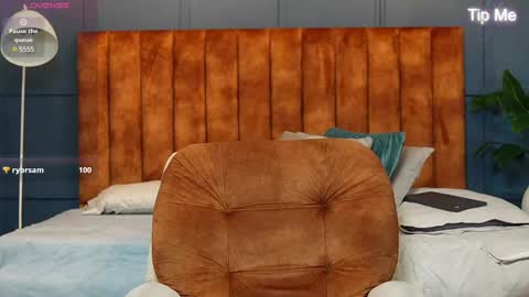 hunk_ryan online show from 12, 3, 2025