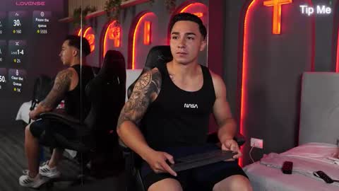 hunk_ryan online show from 18, 12, 2025