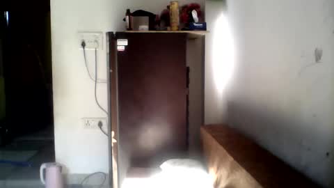 hunkster102 online show from 8, 2, 2026