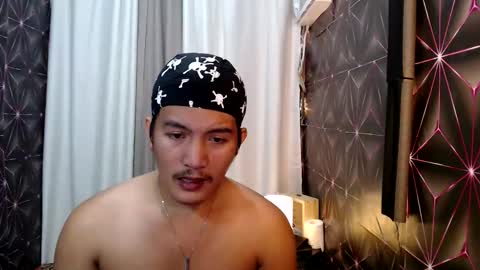 hunkylloyd online show from 14, 2, 2025