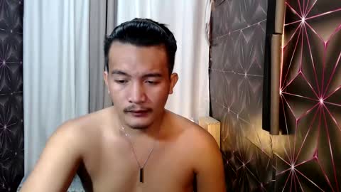 hunkylloyd online show from 23, 2, 2025