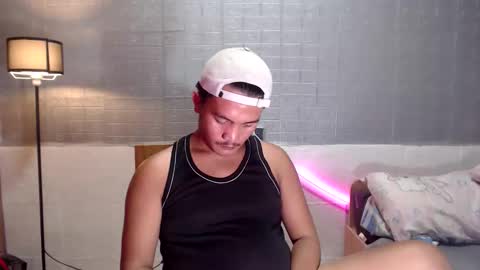 hunkylloyd online show from 24, 2, 2026