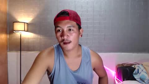 hunkylloyd online show from 2, 3, 2026