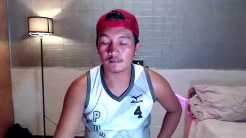 hunkylloyd online show from 9, 3, 2026