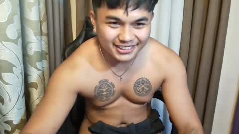 Snapshot of hunkyzeus chatting on 26, 5, 2026 hunkyzeus online show from 26, 5, 2026