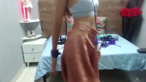 I G N I S  online show from 7, 3, 2025