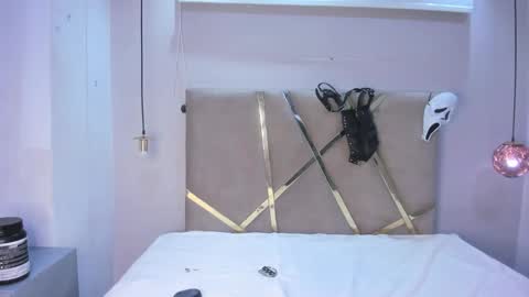 hunterheat_ online show from 18, 10, 2025