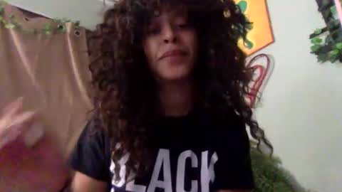 Goddess Hunyy online show from 3, 2, 2025