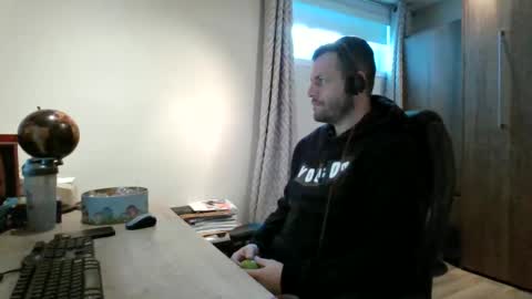 Snapshot of hurley7890 chatting on 12, 2, 2025 hurley7890 online show from 12, 2, 2025