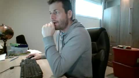 Snapshot of hurley7890 chatting on 11, 3, 2025 hurley7890 online show from 11, 3, 2025