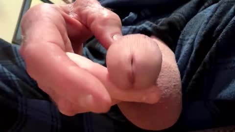 Snapshot of huskey300 chatting on 19, 1, 2026 huskey300 online show from 19, 1, 2026