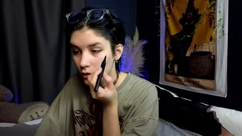 Snapshot of hyeon_jin chatting on 30, 1, 2025 Hyeon Jin online show from 30, 1, 2025