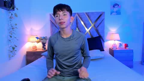 Snapshot of hyunjin_sun chatting on 21, 10, 2025 Son Hyunjin online show from 21, 10, 2025