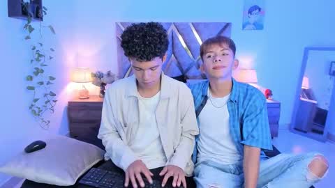 Snapshot of hyunjin_sun chatting on 30, 10, 2025 Son Hyunjin online show from 30, 10, 2025