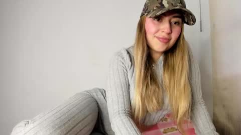 Hyun Joo online show from 17, 9, 2025