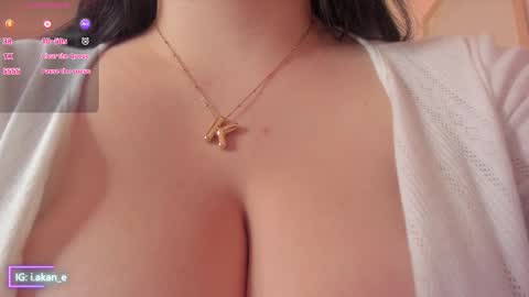 Snapshot of i_akane chatting on 14, 11, 2025 Akane online show from 14, 11, 2025